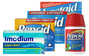 Emballages de produits Pepcid accompagnés d'un emballage de caplets Imodium 